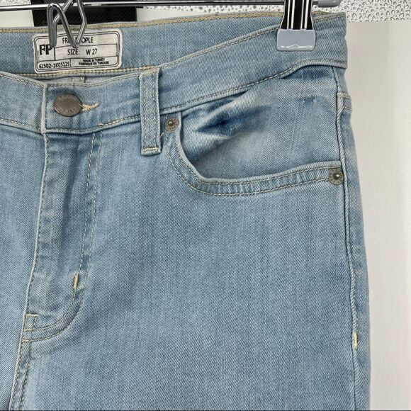 Free People Great Heights Light Blue Frayed Blue Distressed Skinny Jeans Women’s - Picture 2 of 12
